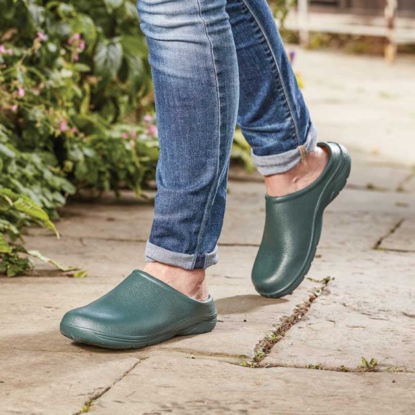 cloggies garden shoes